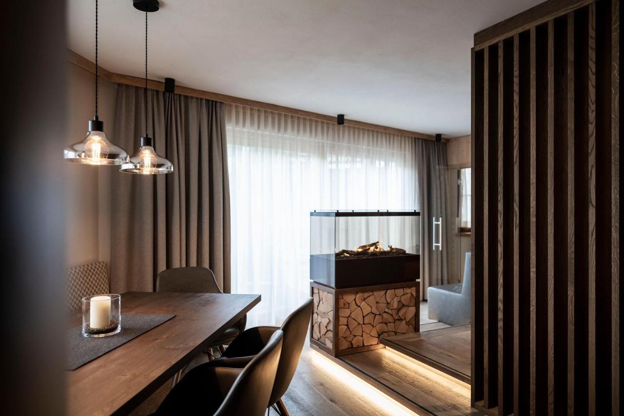 Post Alpina - Family Mountain Chalets San Candido Eksteriør billede