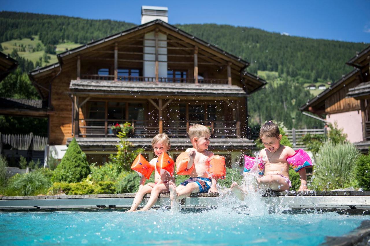 Post Alpina - Family Mountain Chalets San Candido Eksteriør billede
